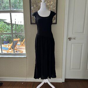 Heart & Heels Black Tiered Tie-Back Midi Dress
